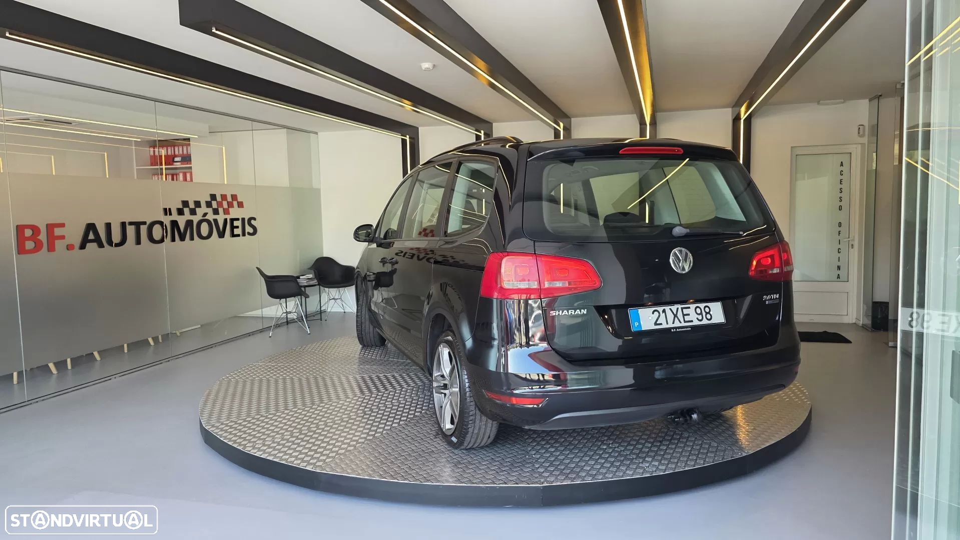 VW Sharan 2.0 TDi BlueMotion - 12