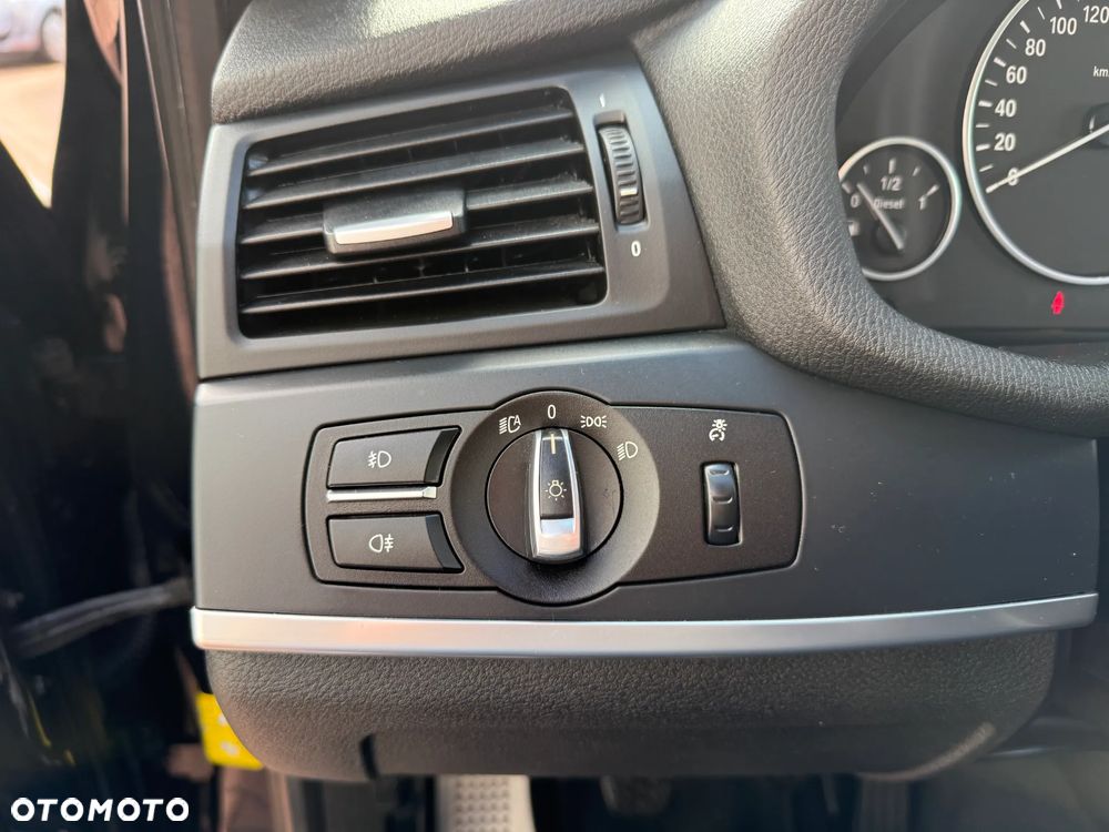 BMW X3 xDrive20d - 31