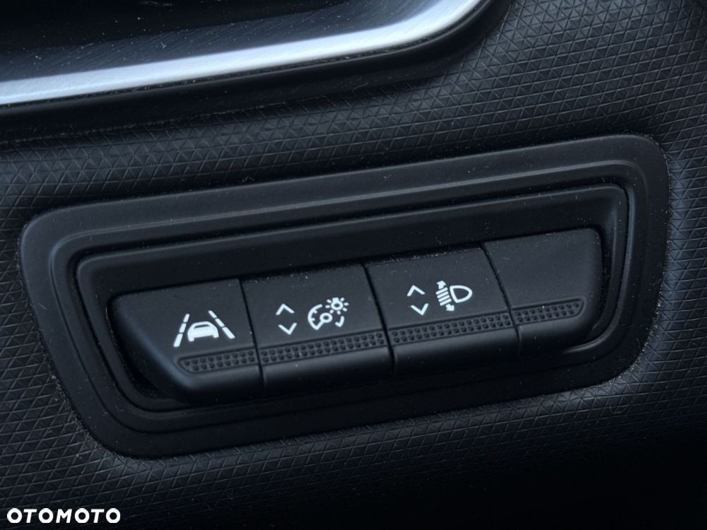 Renault Clio - 27