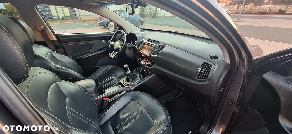 Kia Sportage 2.0 CRDI XL 2WD - 8