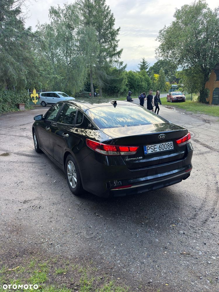 Kia Optima - 9