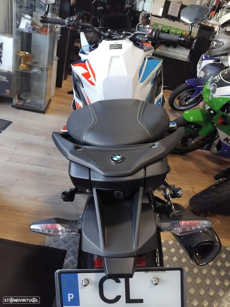 BMW M 1000 XR M - 12
