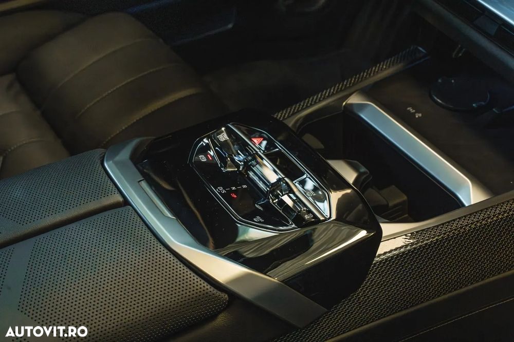 BMW Seria 7 - 27
