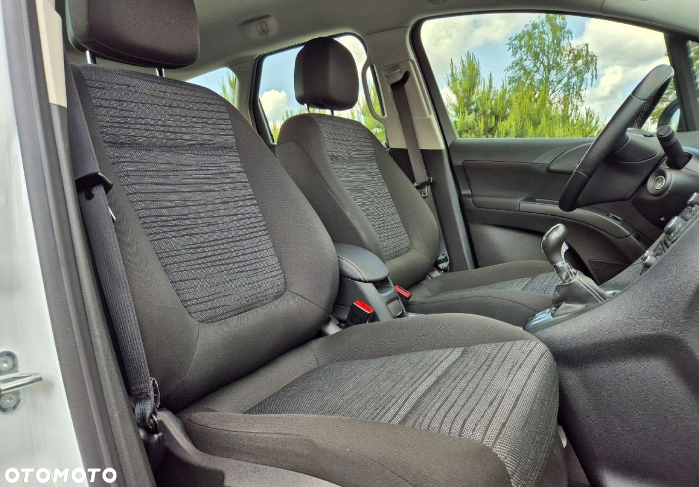 Opel Meriva - 9