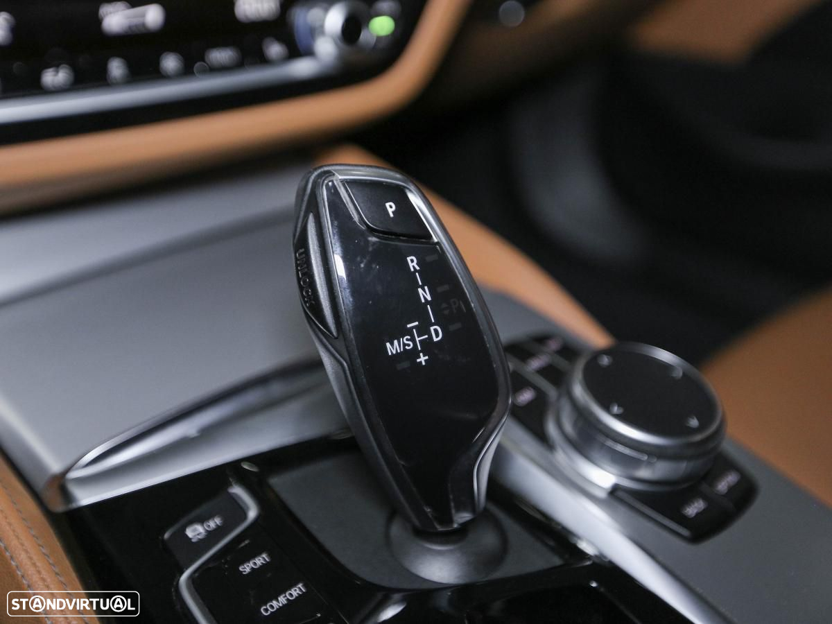 BMW 520 d Pack M Auto - 21