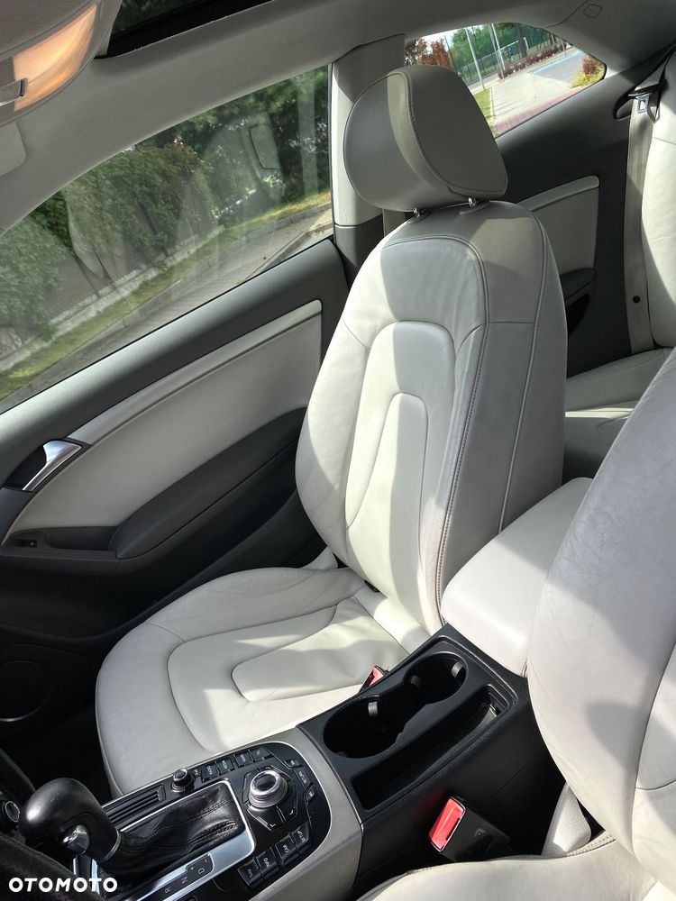 Audi A5 Coupé 2.7 TDI Multitronic - 10