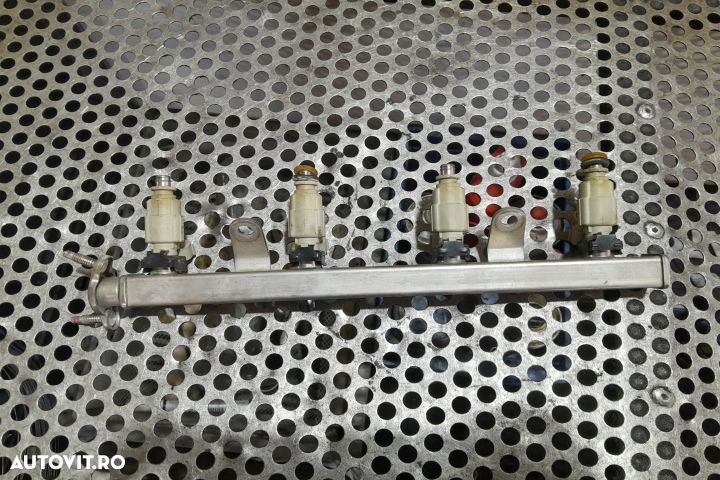 Rampa injectoare 35310-04000 35310-04000 Hyundai i20 PB [facelift] [2 - 1