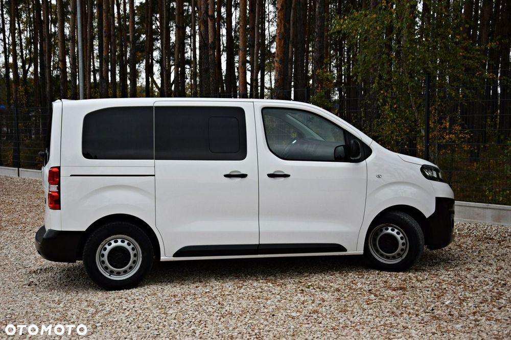 Opel Vivaro - 25