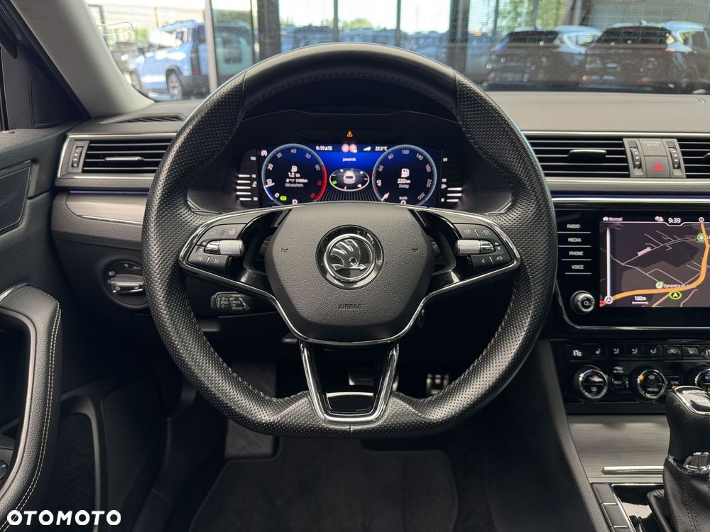 Skoda Superb 2.0 TSI 4x4 Scout DSG - 20