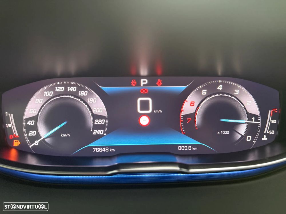 Peugeot 3008 1.2 PureTech GT EAT8 - 18