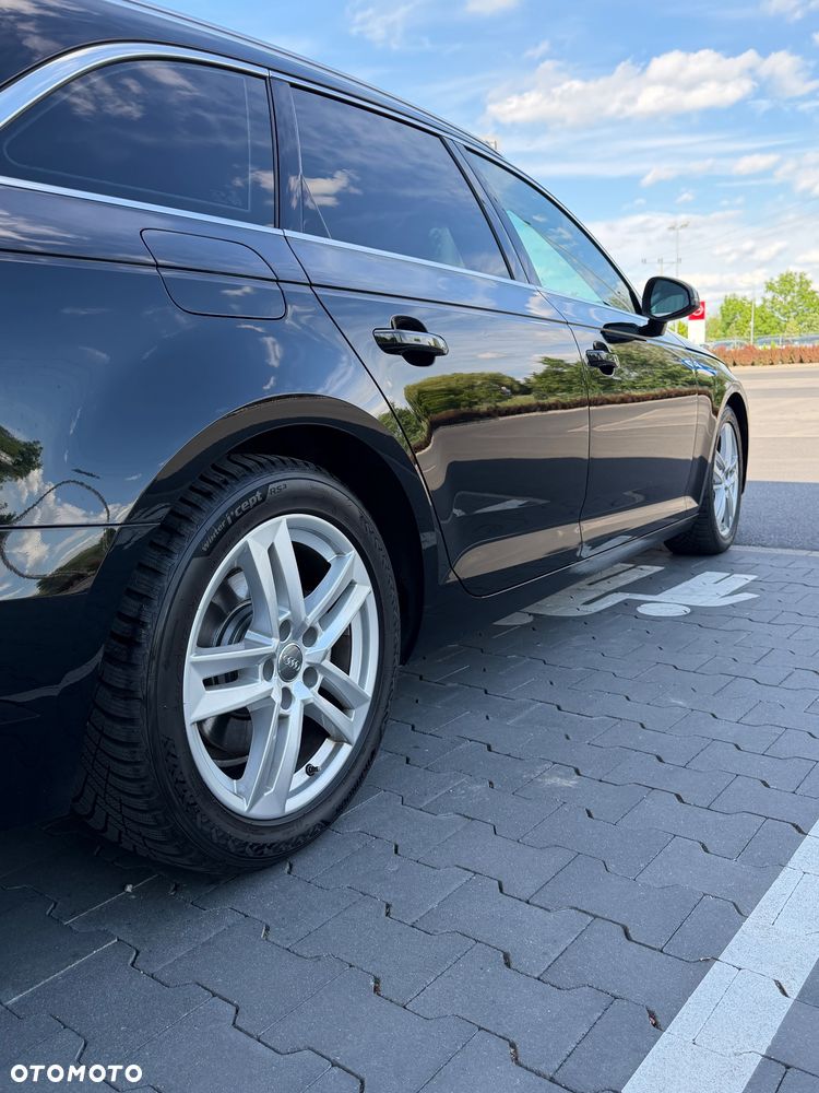 Audi A4 Avant 2.0 TDI S tronic sport - 16
