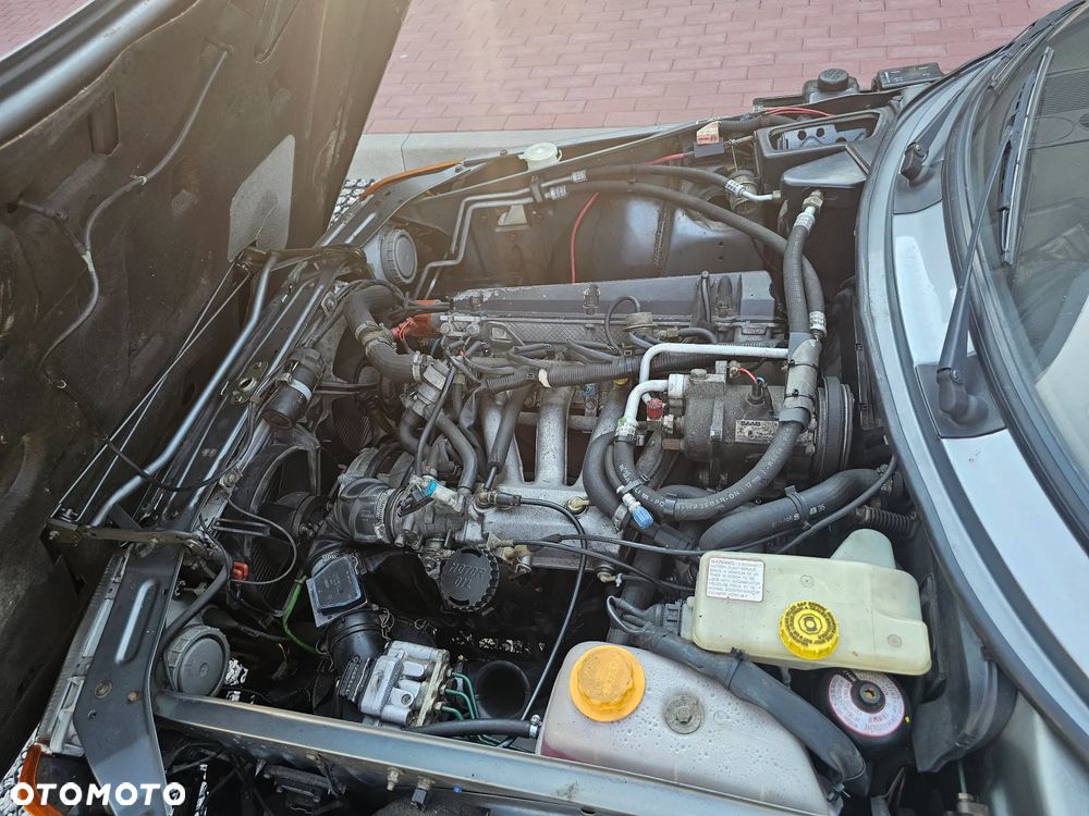 Saab 900 - 17
