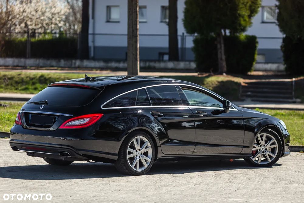 Mercedes-Benz CLS 350 CDI 4Matic DPF B.EFF 7G-TR - 12