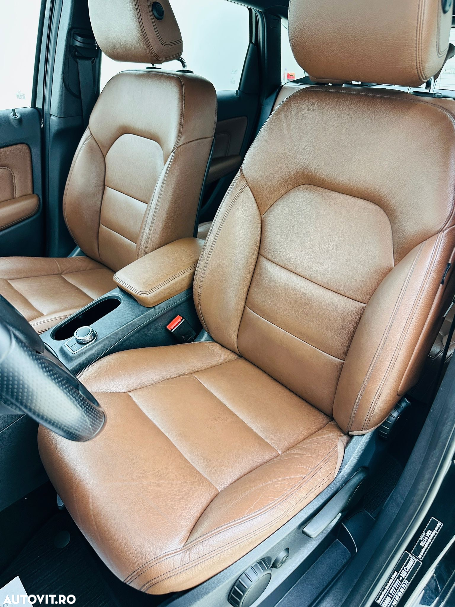 Mercedes-Benz B - 14