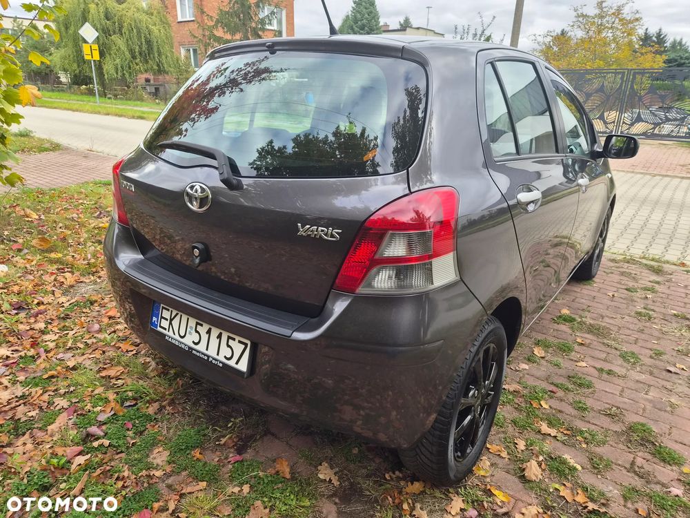 Toyota Yaris 1.0 VVT-i Cool Edition - 10
