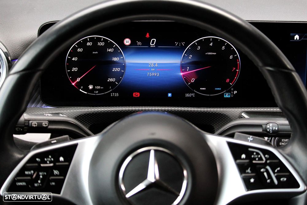 Mercedes-Benz A 200 Progressive Aut. - 33