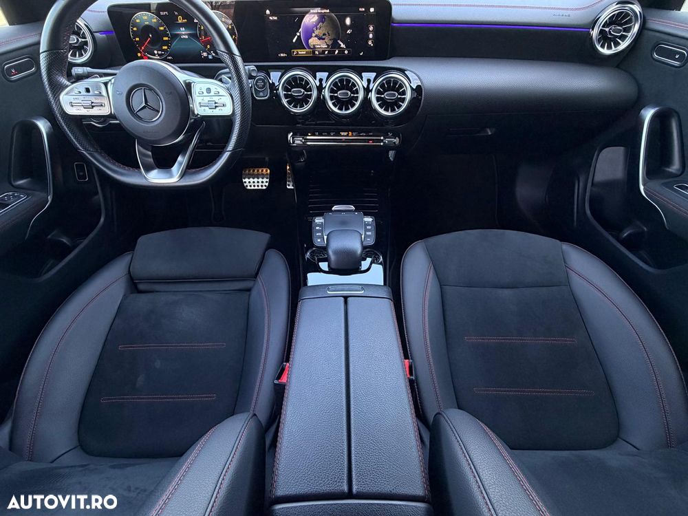 Mercedes-Benz CLA - 10