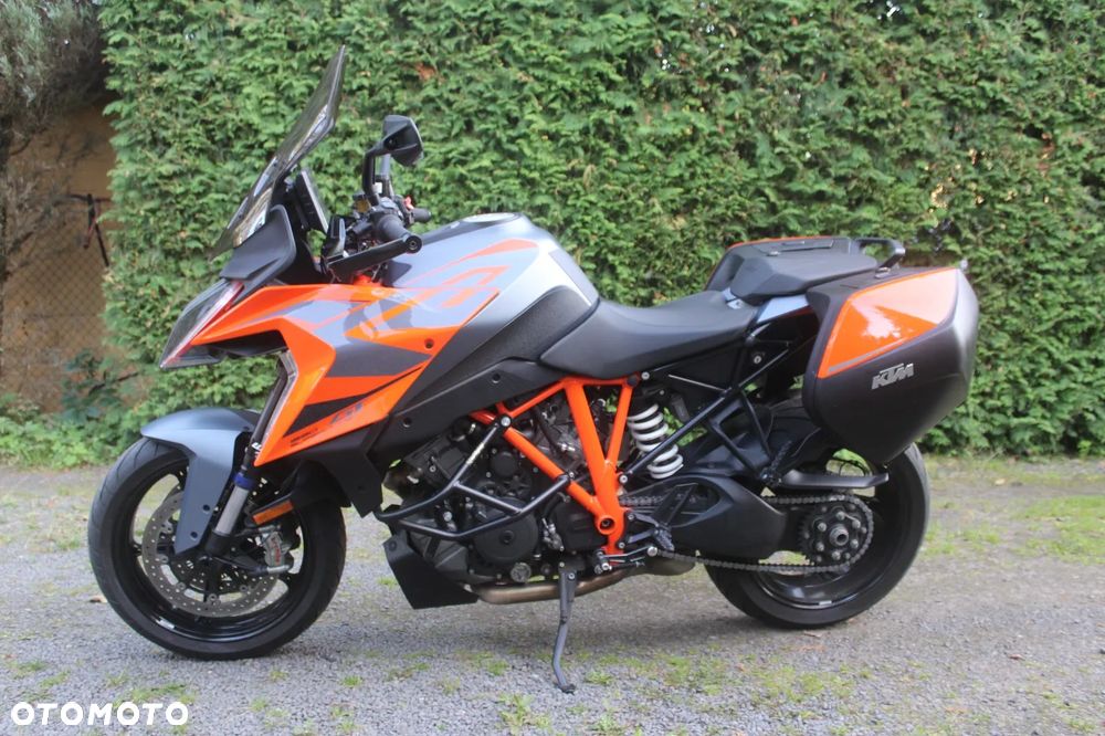 KTM Super Duke - 13