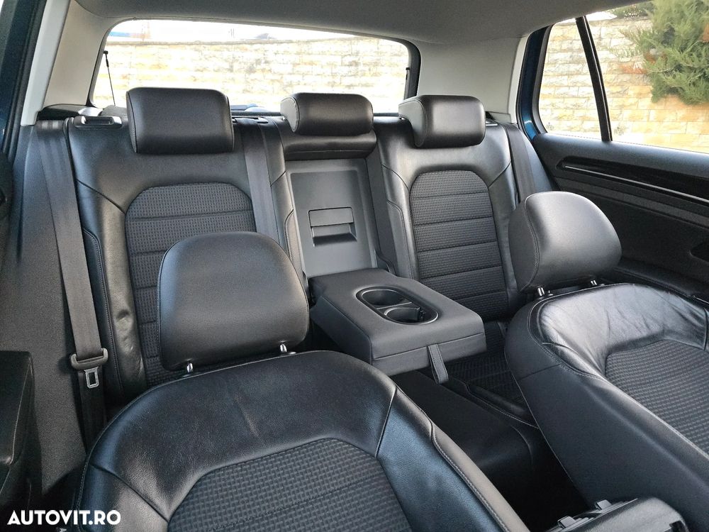 Volkswagen Golf 1.4 TSI ACT BlueMotion Technology DSG Highline - 11