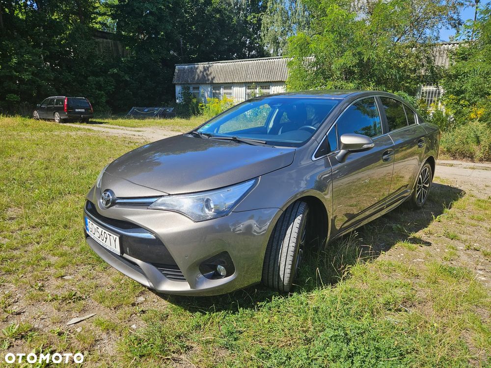Toyota Avensis 1.8 Premium MS - 7
