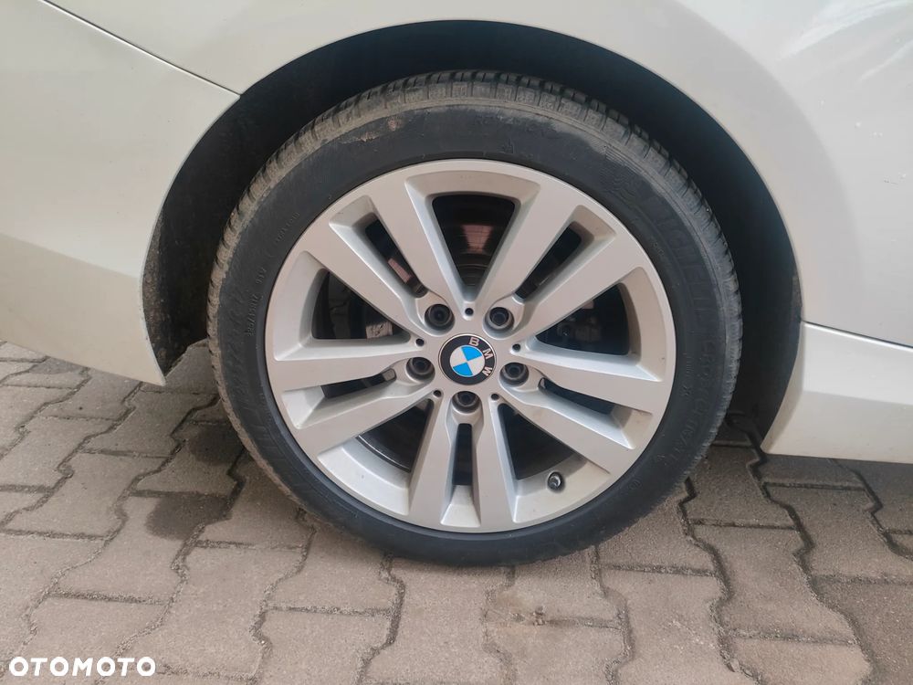BMW Seria 2 218d Luxury Line - 7