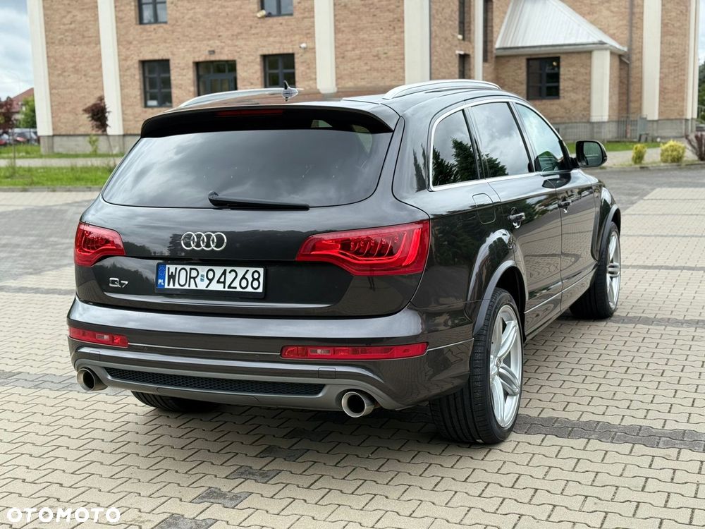 Audi Q7 - 13
