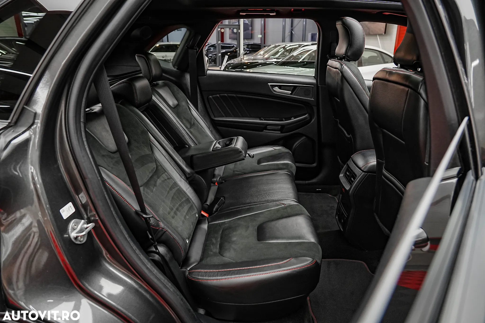 Ford Edge 2.0 EcoBlue Bi-Turbo 4x4 Aut. ST-LINE - 10