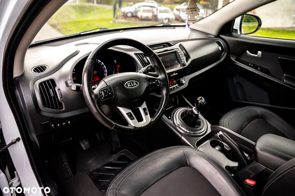 Kia Sportage 2.0 CRDI 4WD Spirit - 29