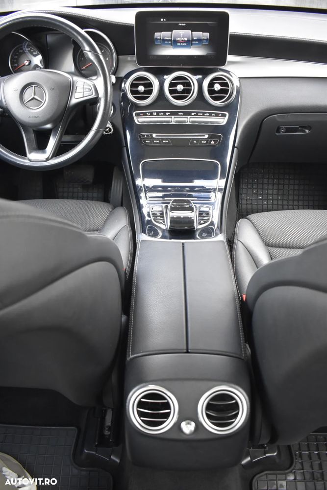 Mercedes-Benz GLC 250 d 4MATIC - 25