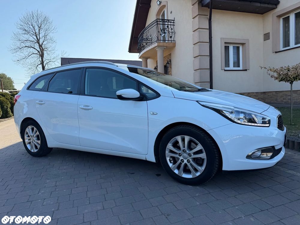 Kia Ceed 1.6 GDI Spirit - 19