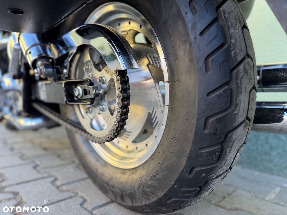 Suzuki Marauder - 24