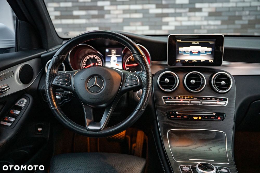 Mercedes-Benz GLC - 26