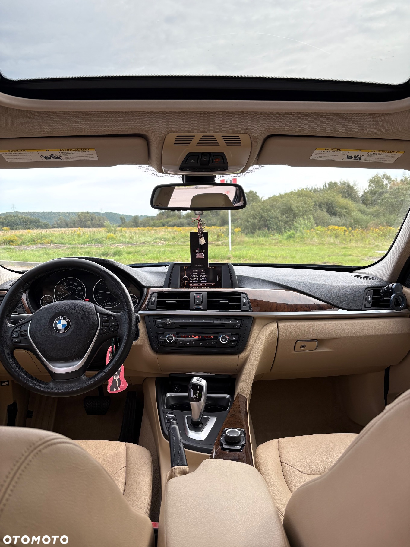 BMW Seria 3 328i Touring - 11