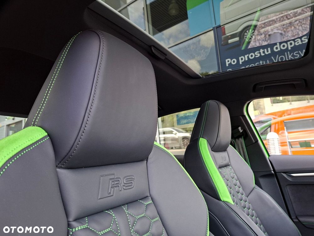 Audi RS3 Limousine - 22