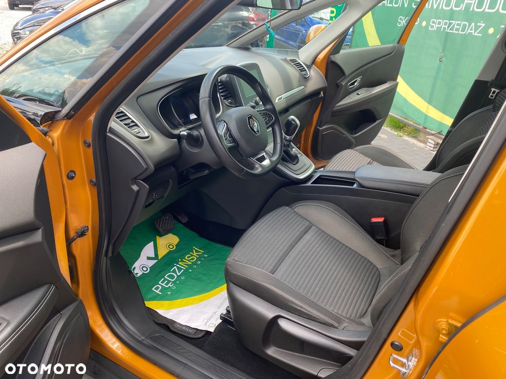 Renault Scenic - 5