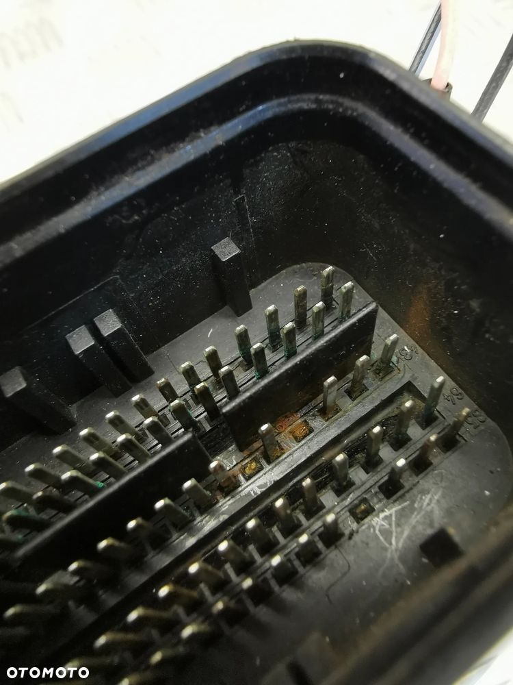 VW TOUAREG 7P 10-18R STEROWNIK SILNIKA KOMPUTER 3.0 CASA 7P0907401 EDC 17CP44 DIESEL - 6