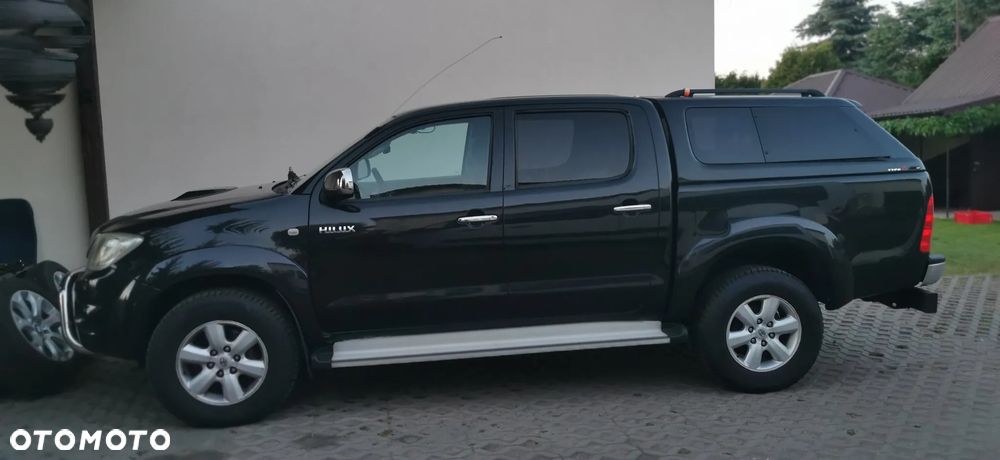 Toyota Hilux 3.0 D-4D SR5-X Platinium - 30