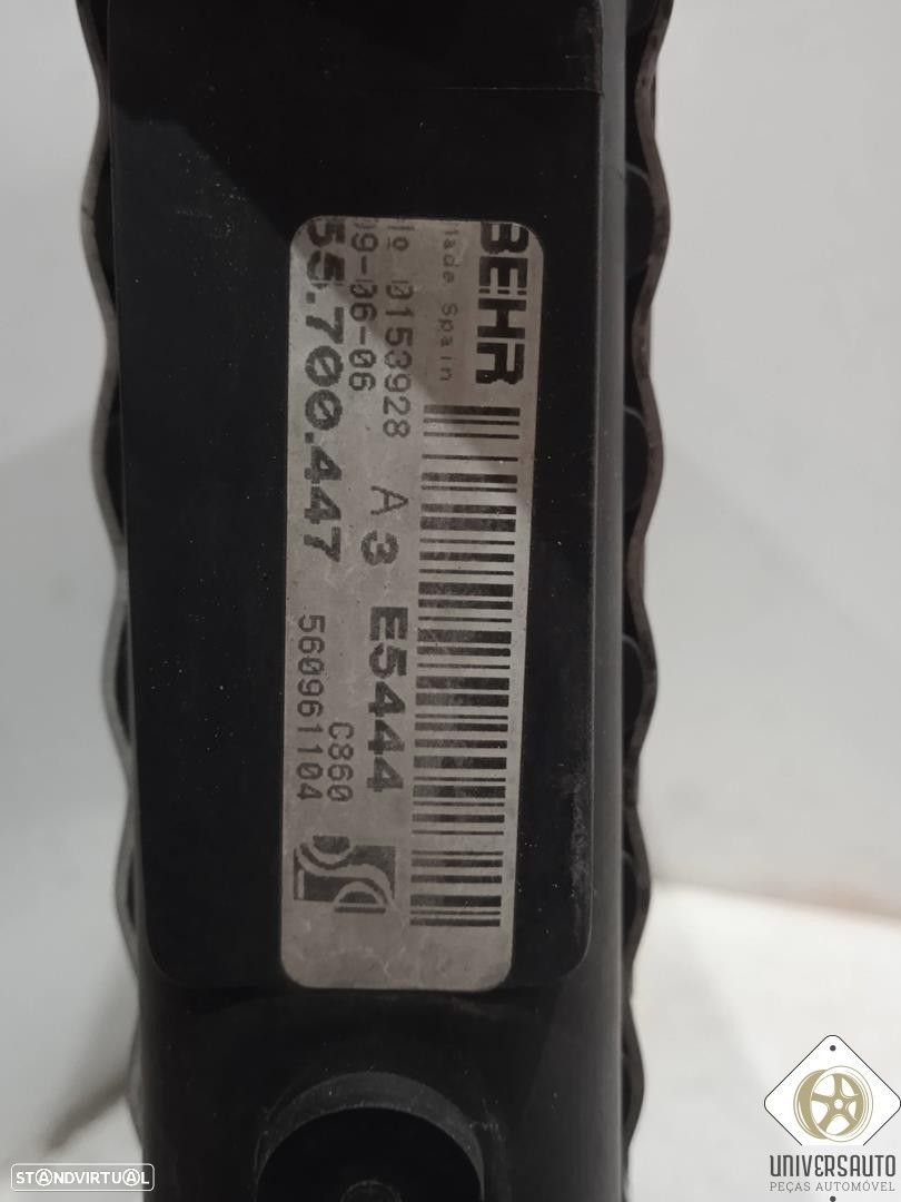 RADIADOR AGUA FIAT GRANDE PUNTO 2006 - 1