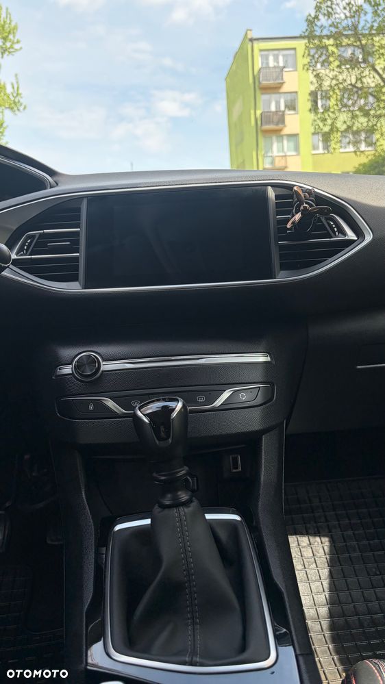 Peugeot 308 1.5 BlueHDi Business Line S&S - 20