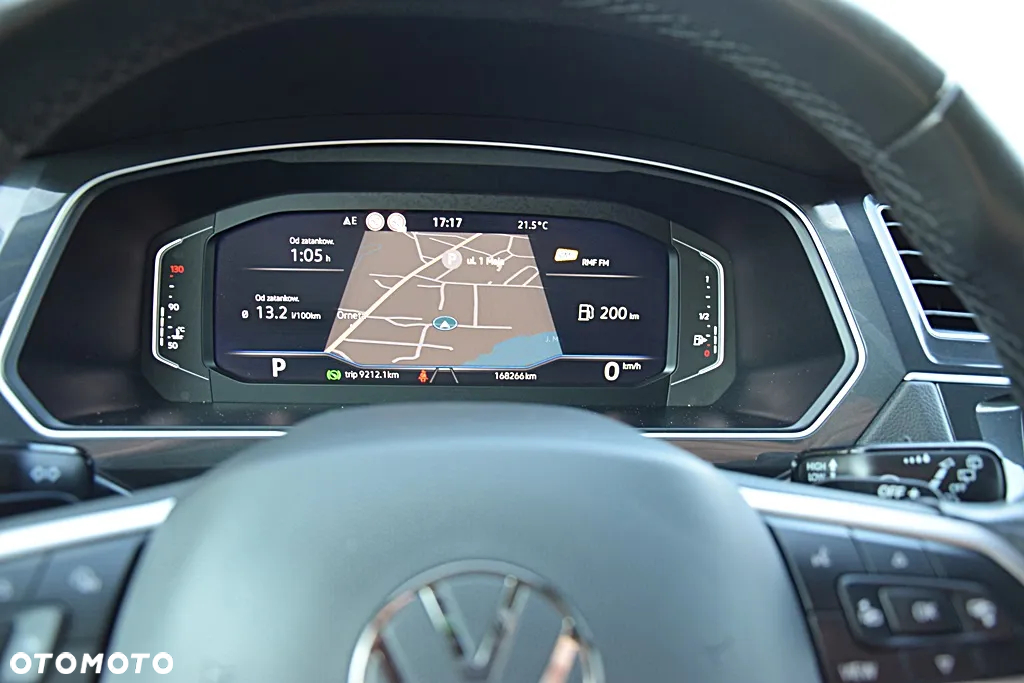 Volkswagen Tiguan 2.0 TDI R-Line DSG - 17