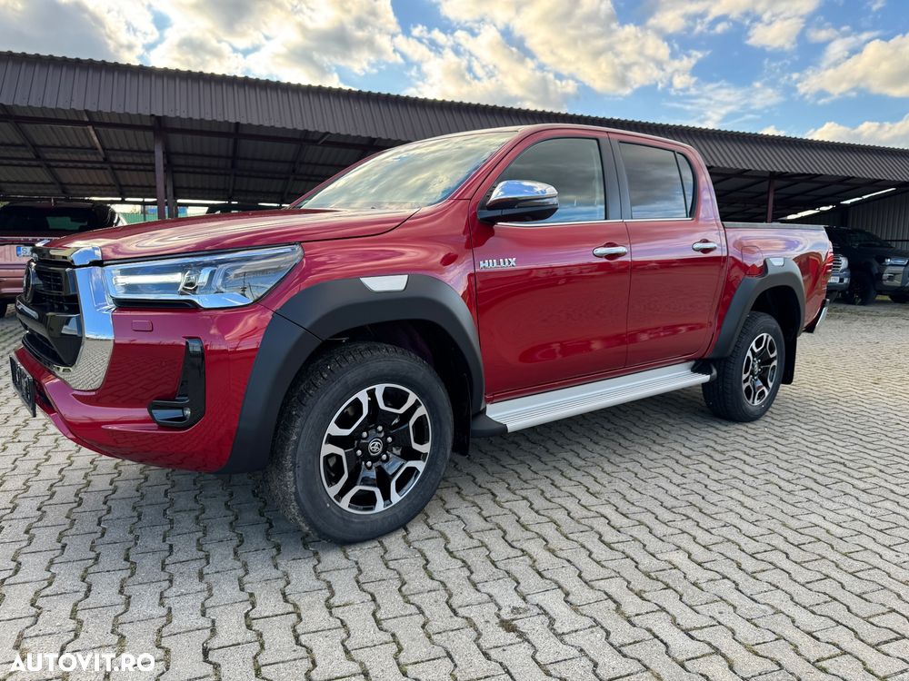 Toyota Hilux 2.8D 204CP 4x4 Double Cab AT MHEV Executive - 30