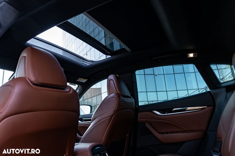 Maserati Levante S Q4 GranSport - 7