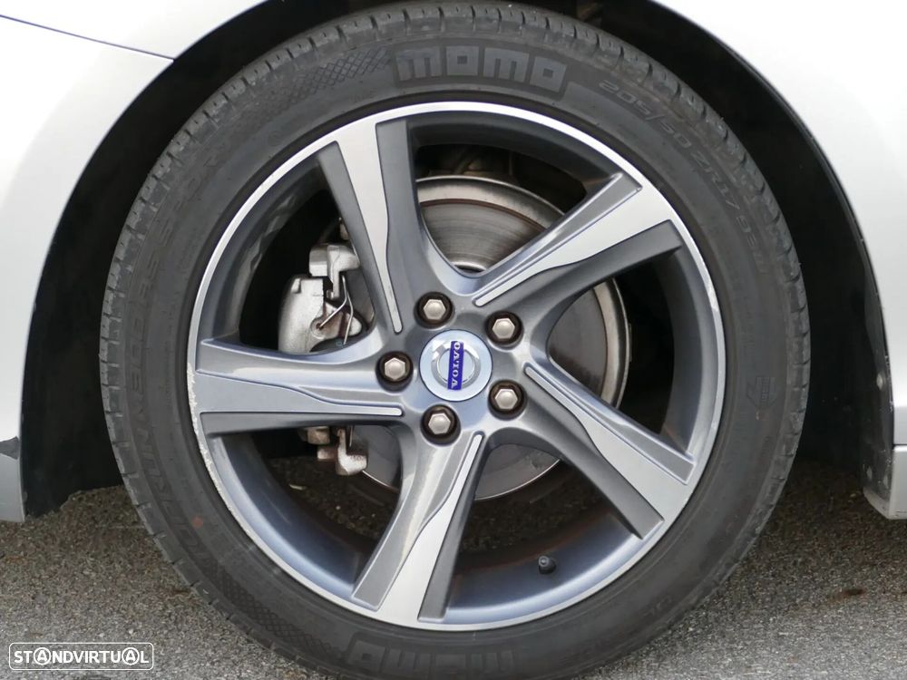 Volvo V40 1.6 D2 Momentum - 5