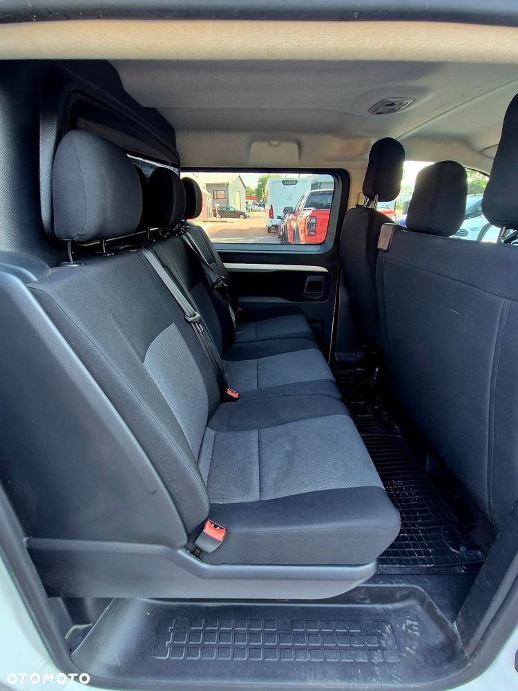 Opel Vivaro - 12