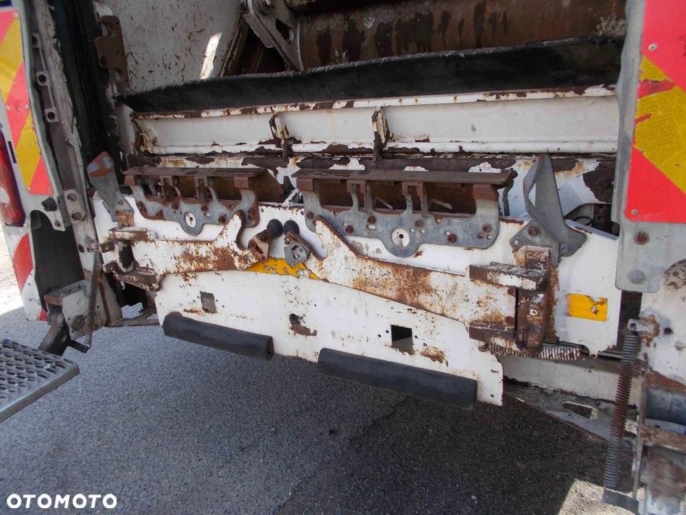 MAN TGS Śmieciarka FAUN Euro 6 Szeroki Niski Wrzutnik - 11