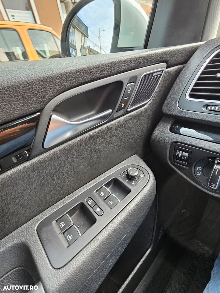 Volkswagen Sharan 2.0 TDI DSG 4MOTION Highline - 8
