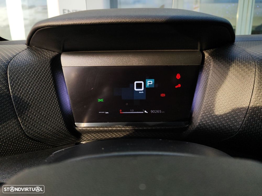 Citroën C4 1.2 PureTech Shine EAT8 - 30