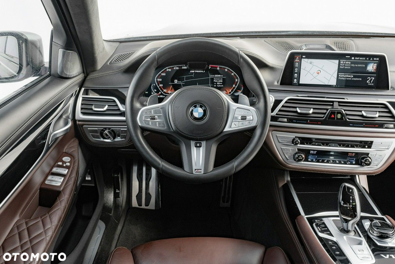 BMW Seria 7 M760Li xDrive - 19