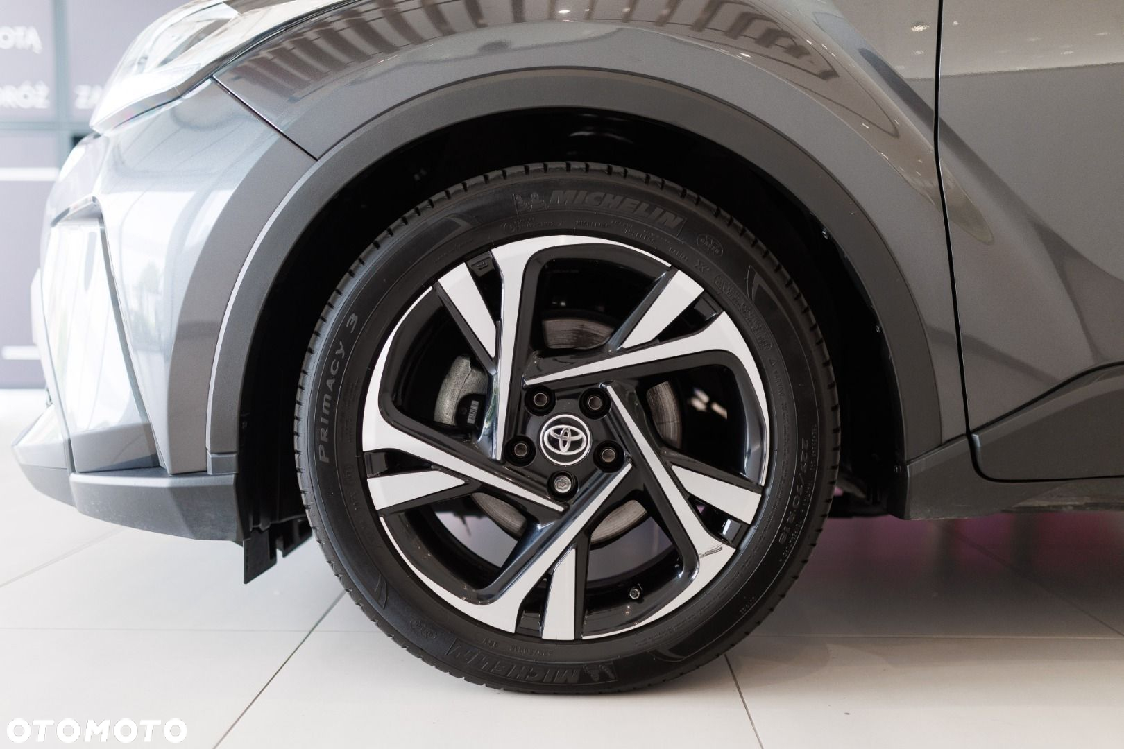 Toyota C-HR - 17