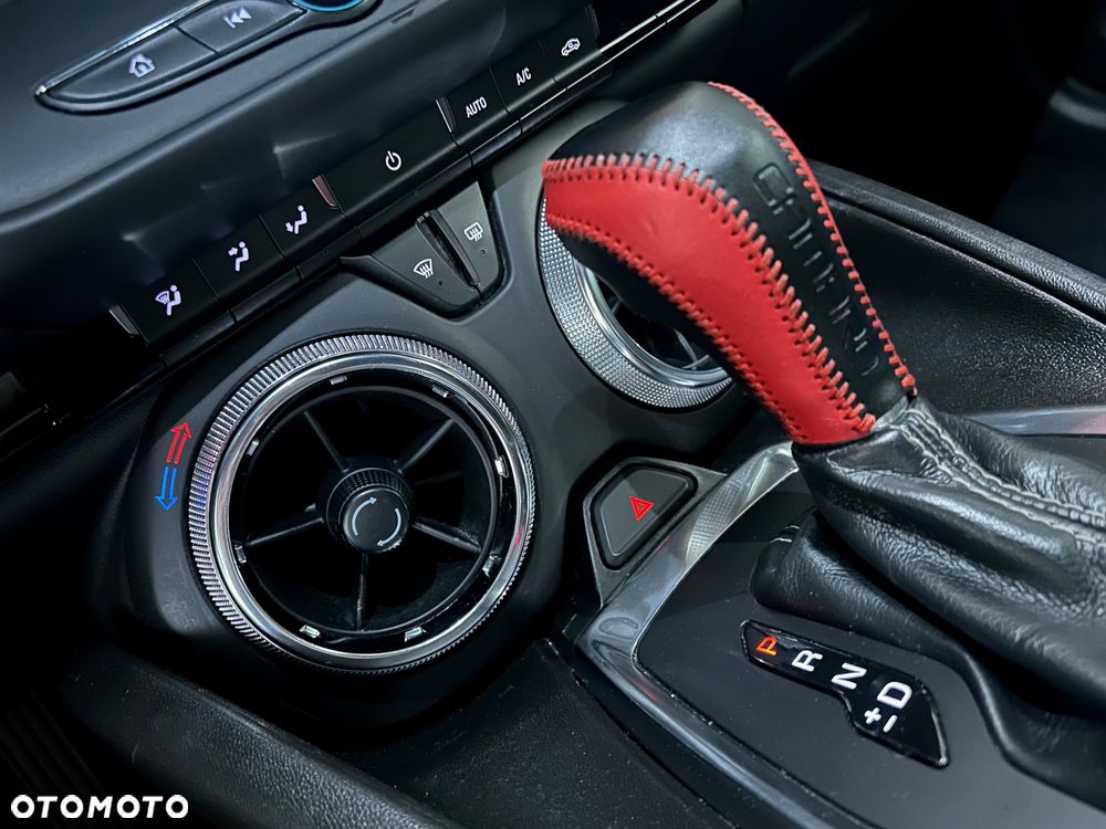 Chevrolet Camaro - 24